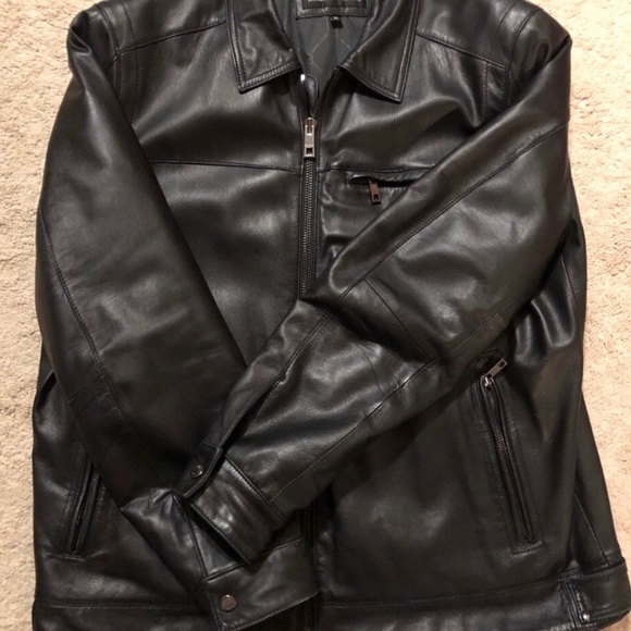 Andrew Marc Leather Jacket - Picture 2 of 2